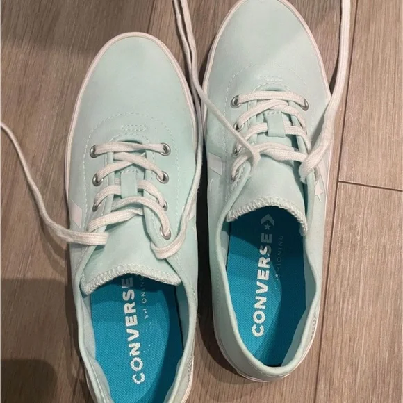 Converse - Picture 4 of 7